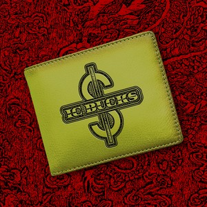 bucks: 3700